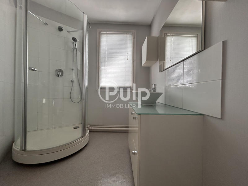 Maison de ville - 107 m² - 5 pièces