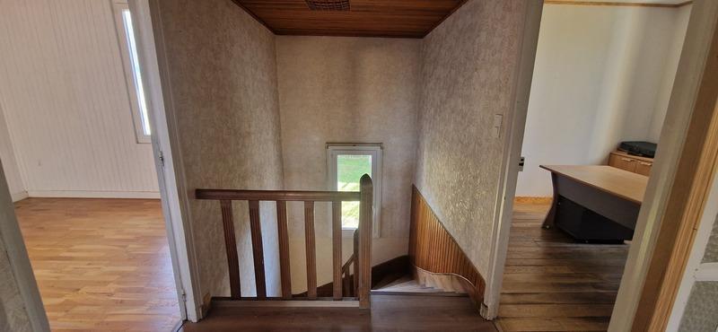 Maison - 200 m² - 6 pièces