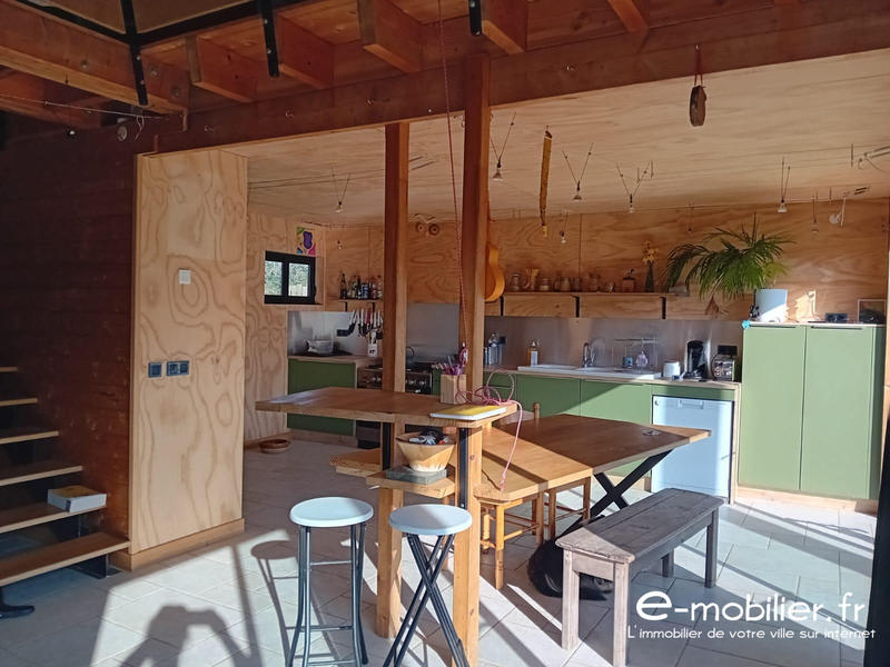 Maison - 130 m² - 6 pièces