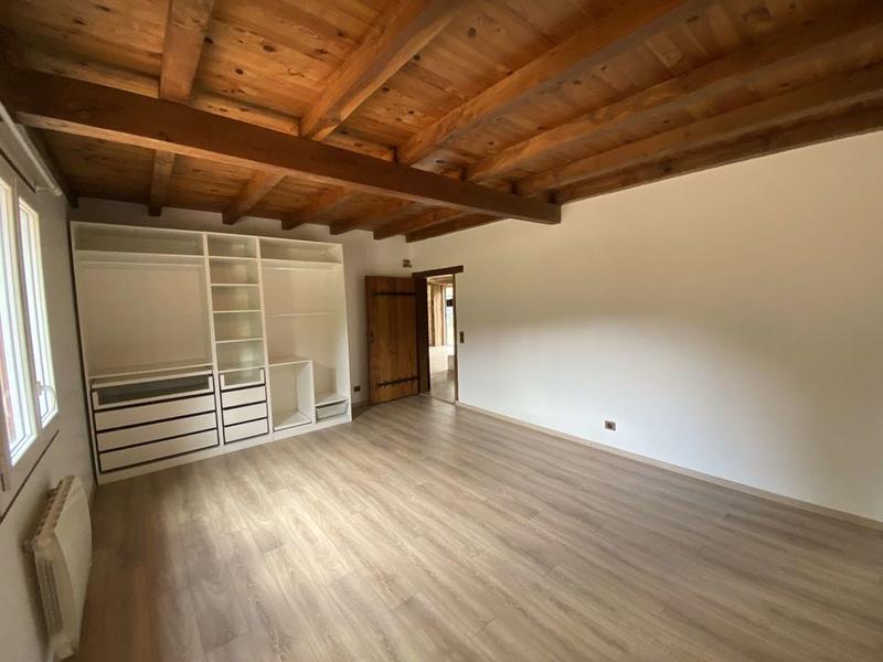 Maison en pierre - 260 m² - 8 pièces