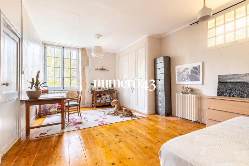 Maison ancienne - 158 m² - 7 pièces