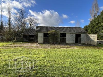 Maison - 224 m² - 6 pièces