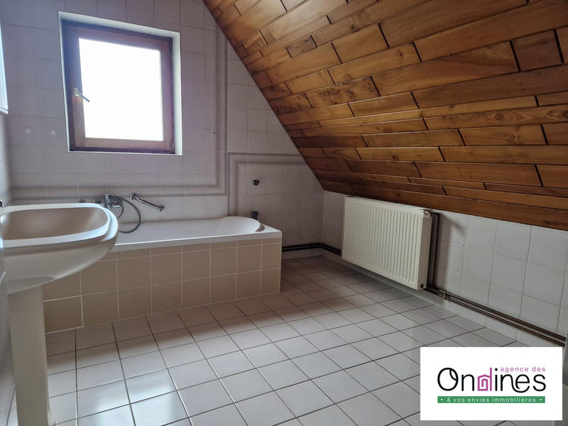 Appartement - 101 m² - 4 pièces