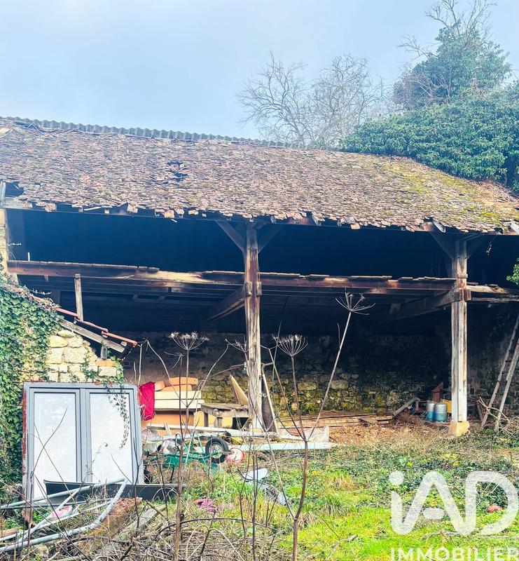 Maison de village - 350 m² - 5 pièces