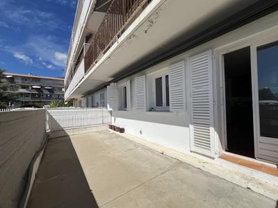 Appartement - 60 m² - 4 pièces