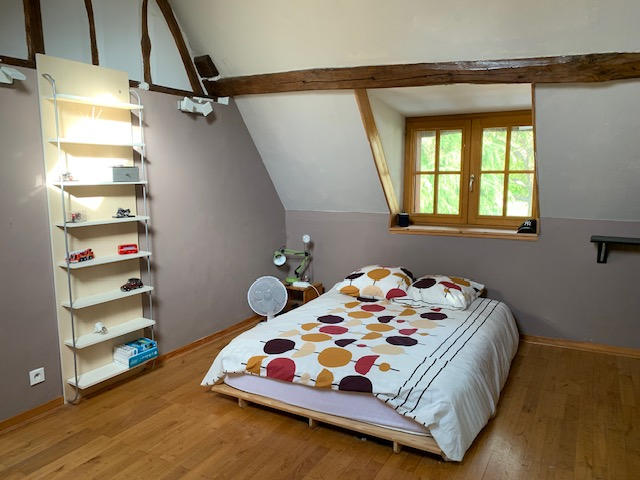 Maison - 221 m² - 8 pièces