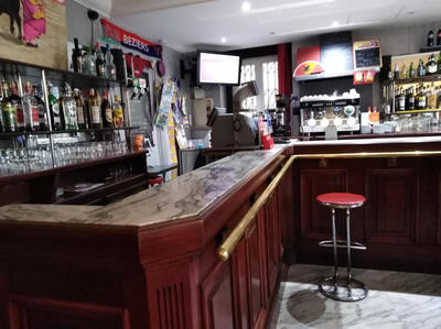 Fonds de commerce - Magasins - 85 m²