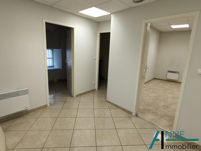 Local commercial - 115 m²