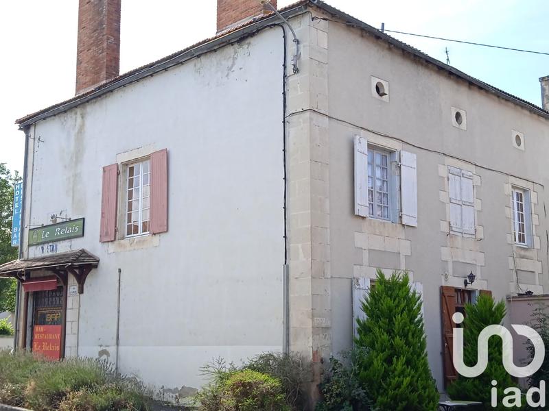 Maison - 458 m² - 17 pièces