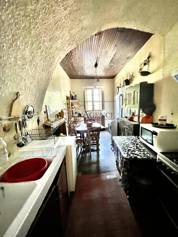 Appartement - 79 m² - 4 pièces