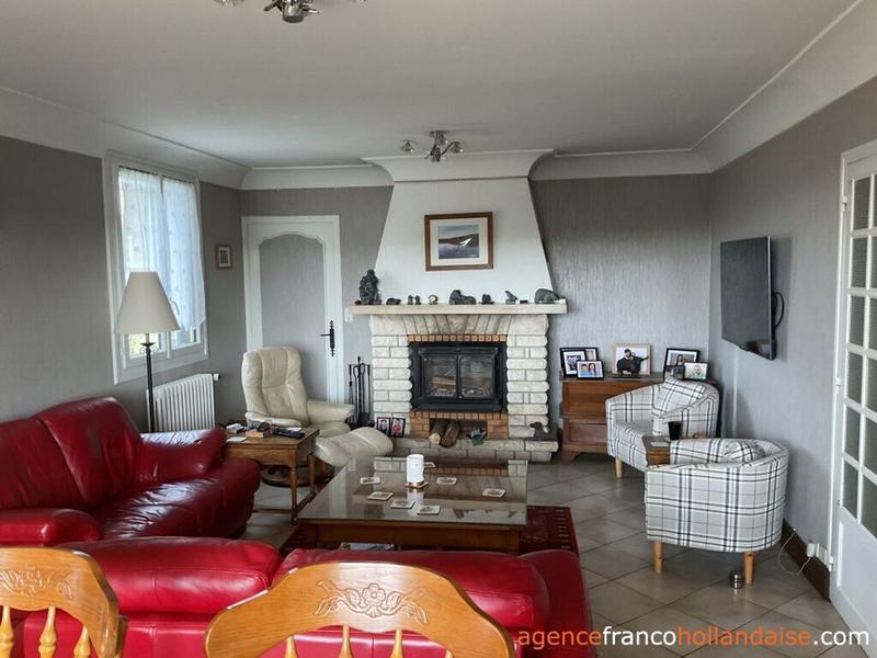 Maison - 146 m² - 7 pièces