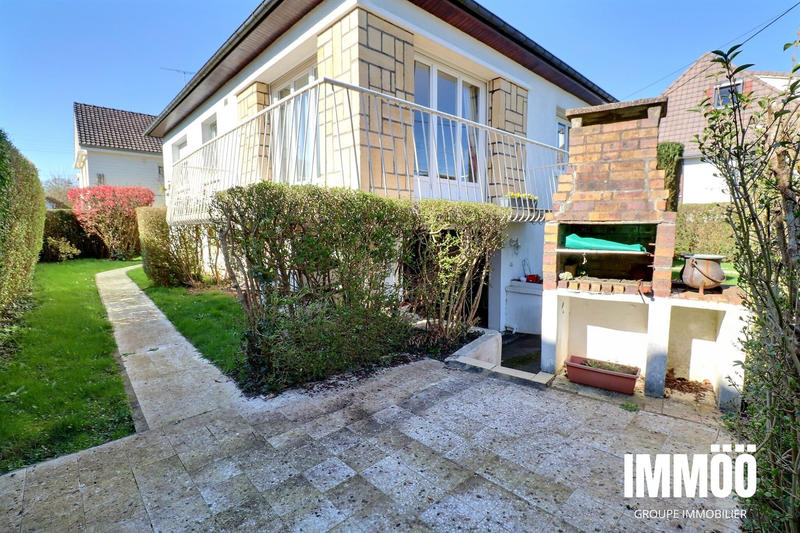 Maison - 105 m² - 4 pièces