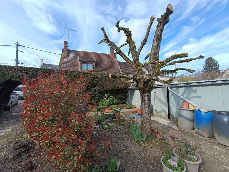 Maison - 58 m² - 5 pièces