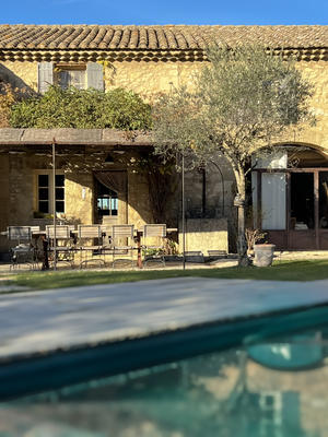 Mas - 362 m² - 8 pièces