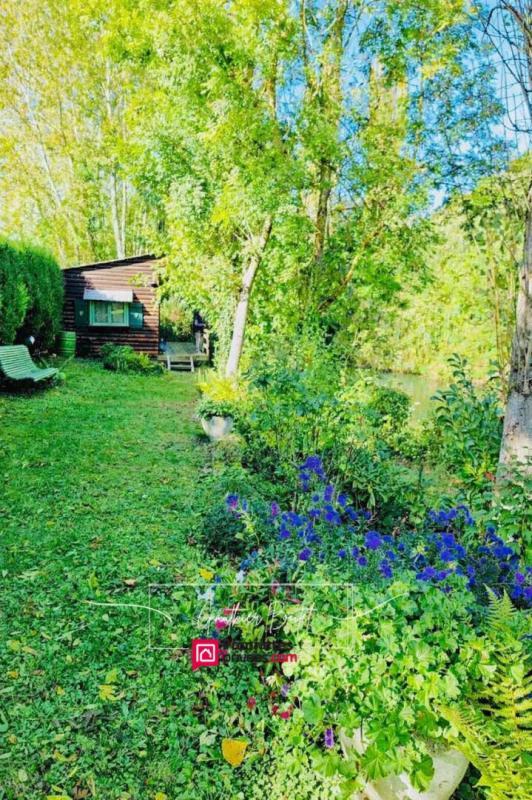 Terrain de loisirs - 200 m²