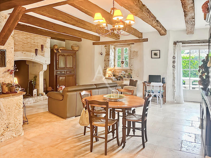 Maison - 155 m² - 5 pièces