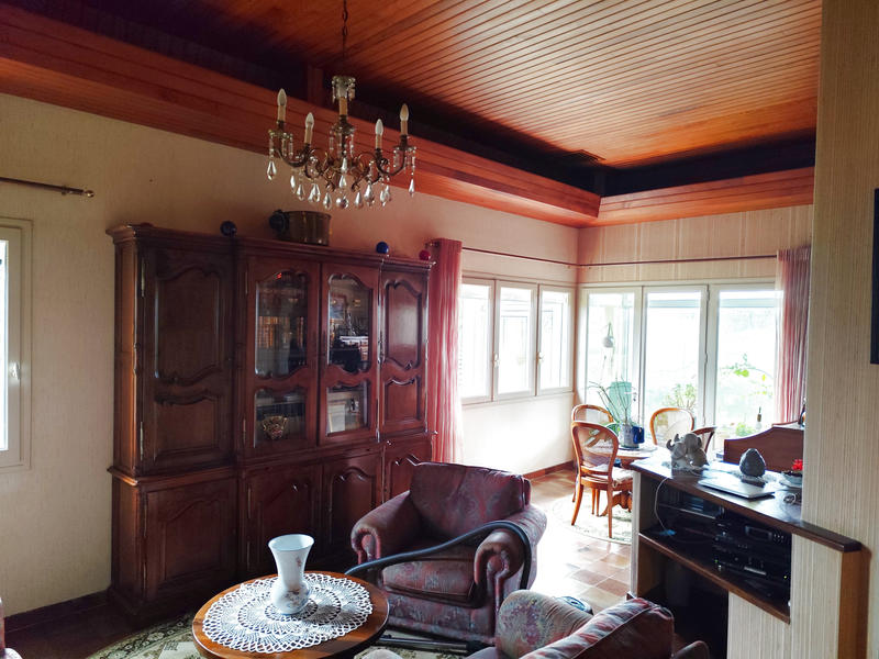 Maison - 232 m² - 10 pièces