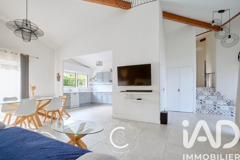 Maison de maîtres - 90 m² - 4 pièces