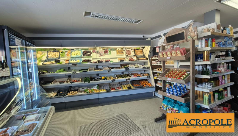 Maison - 209 m² - 5 pièces