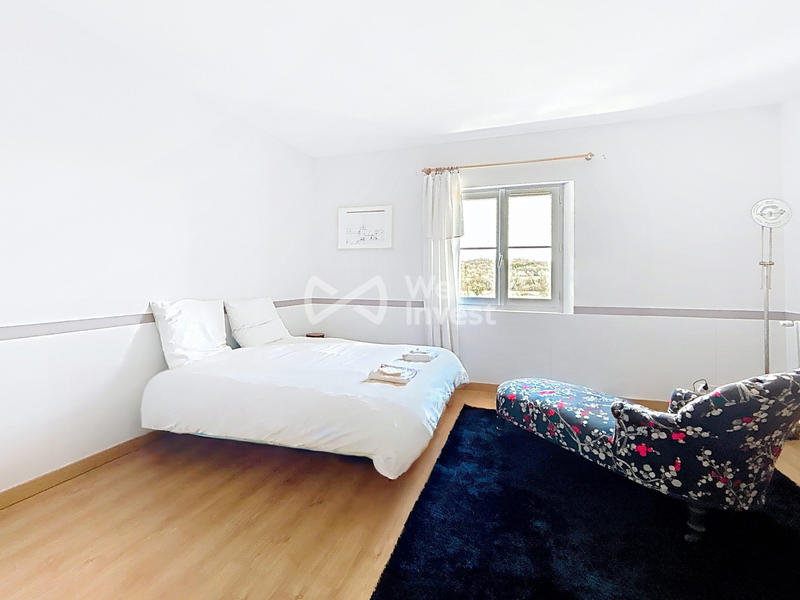 Maison - 484 m² - 16 pièces