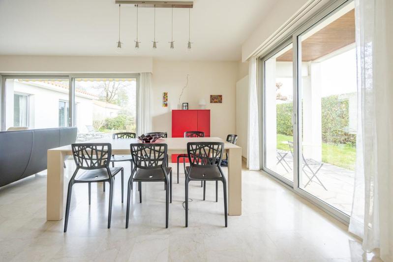 Maison - 205 m² - 7 pièces