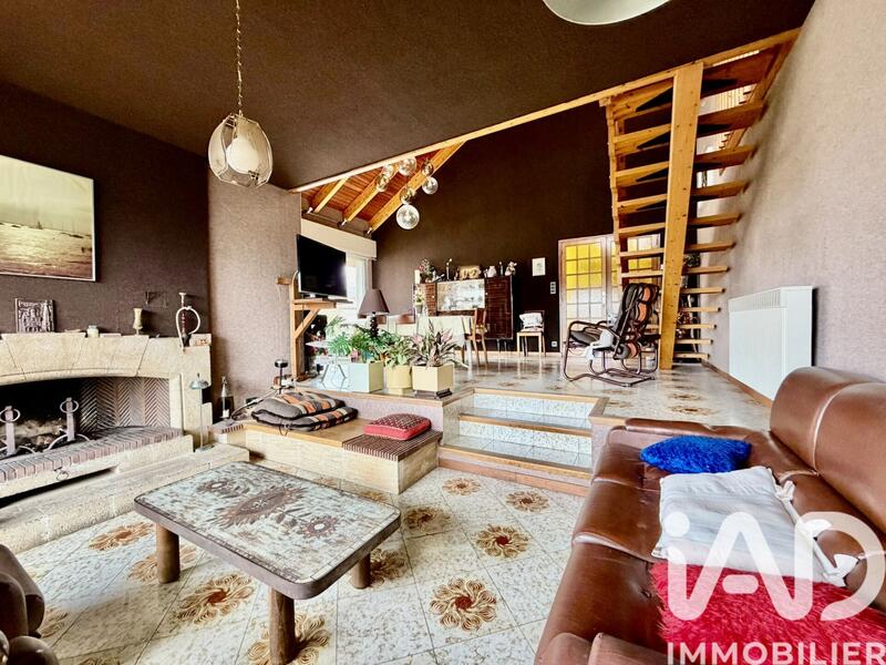 Maison de maîtres - 205 m² - 7 pièces