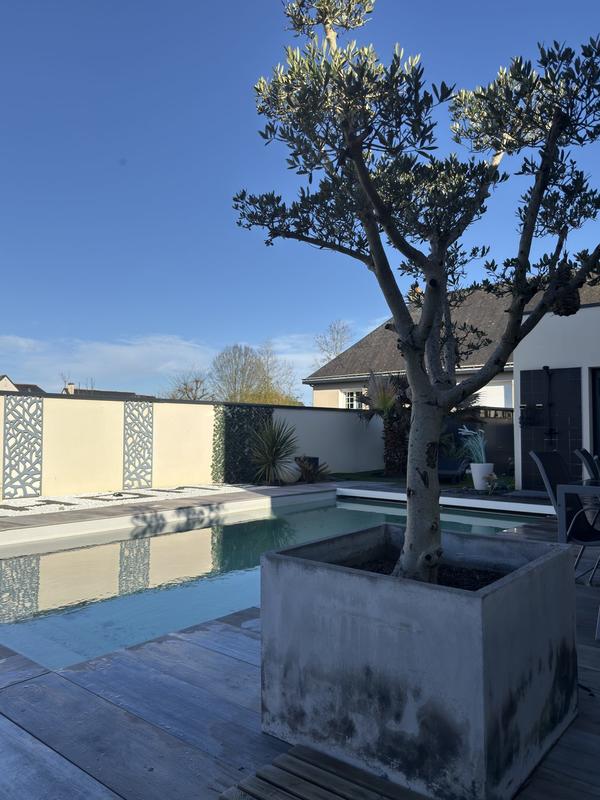 Maison contemporaine - 196 m² - 7 pièces