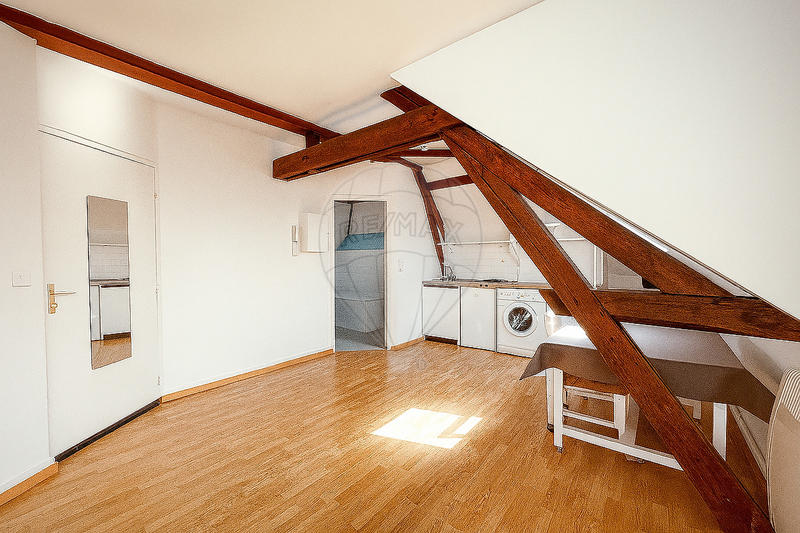 Studio - 19 m² - 1 pièce