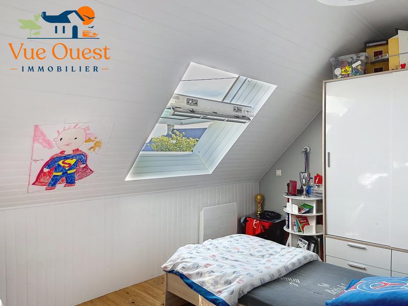 Maison - 93 m² - 6 pièces