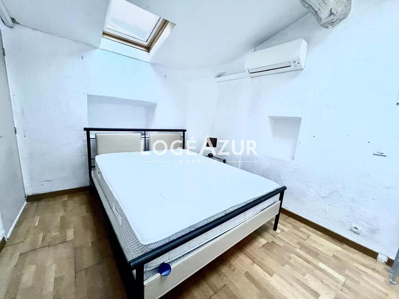 Appartement - 89 m² - 3 pièces