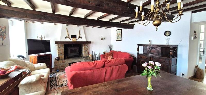 Maison de village - 126 m² - 7 pièces