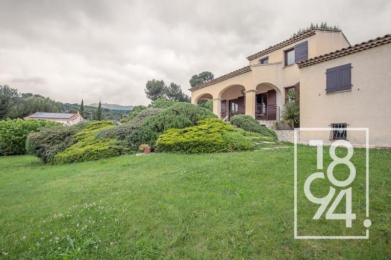 Villa - 139 m² - 4 pièces