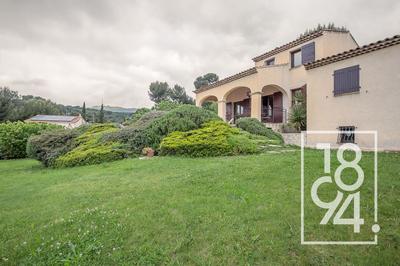 Villa - 139 m² - 4 pièces