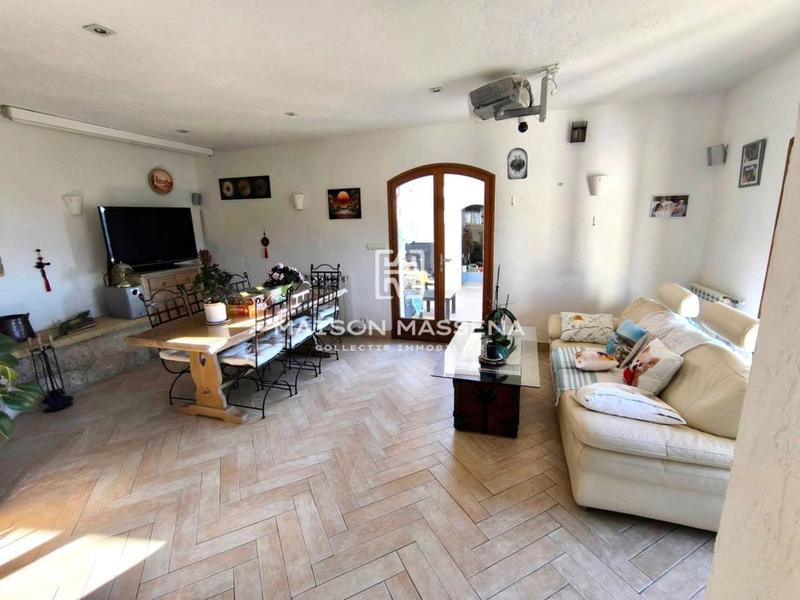 Villa - 125 m² - 6 pièces