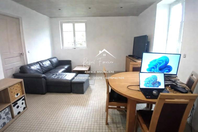 Maison - 90 m² - 5 pièces