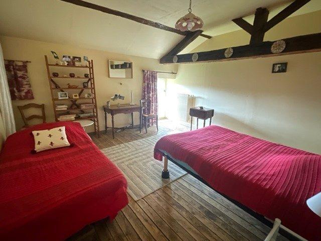 Maison ancienne - 250 m² - 10 pièces