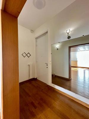 Appartement - 100 m² - 4 pièces