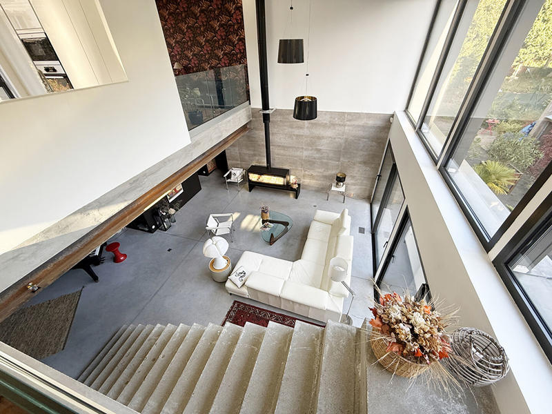 Maison - 280 m² - 7 pièces