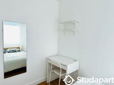 Chambre - 10 m² - 1 pièce