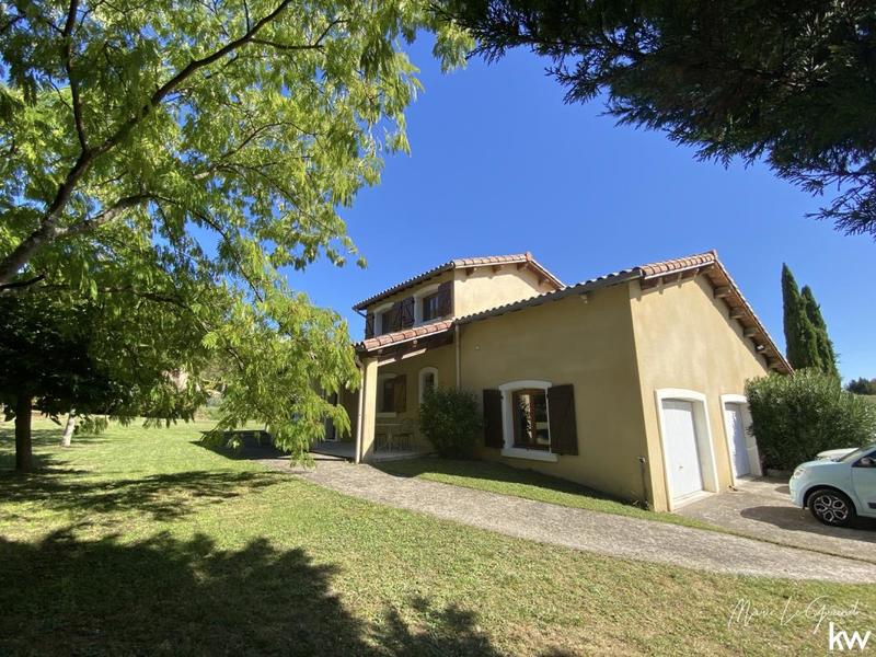 Maison - 146 m² - 6 pièces