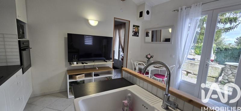 Maison - 232 m² - 13 pièces