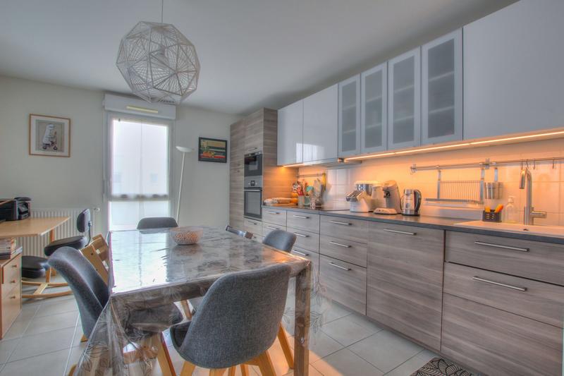 Appartement - 65 m² - 3 pièces