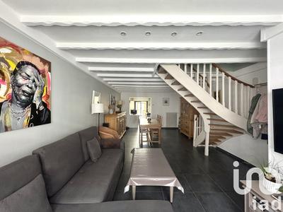 Maison - 102 m² - 5 pièces