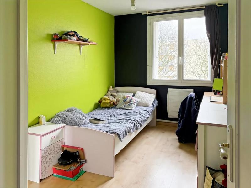 Appartement - 86 m² - 4 pièces