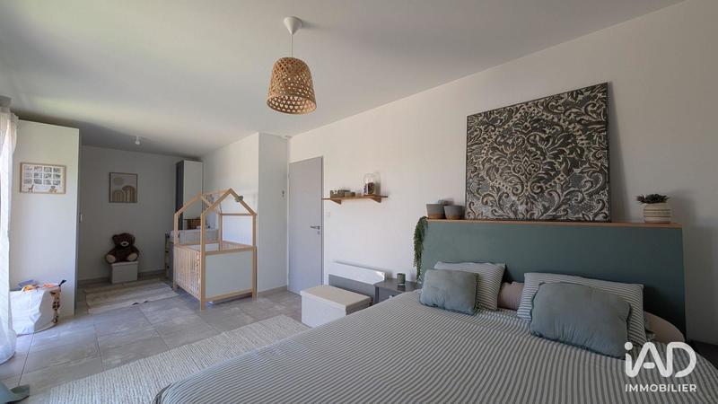 Maison - 200 m² - 7 pièces