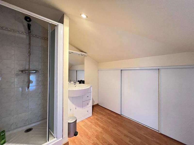 Maison - 206 m² - 7 pièces