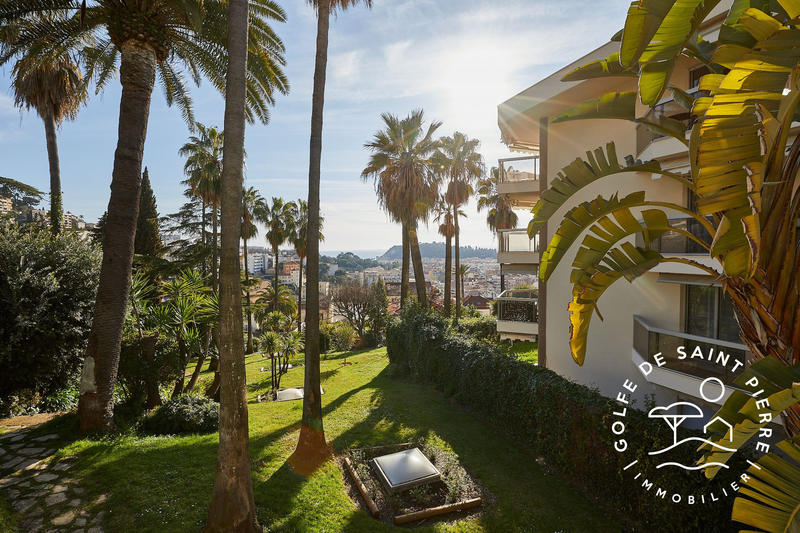 Appartement - 79 m² - 3 pièces