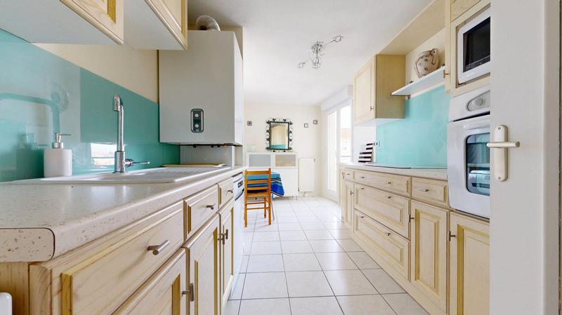 Appartement - 95 m² - 4 pièces