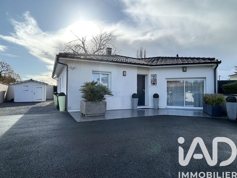 Maison - 110 m² - 4 pièces