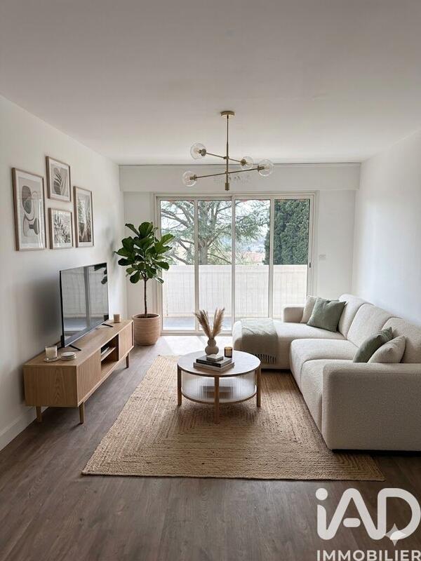 Appartement - 67 m² - 3 pièces